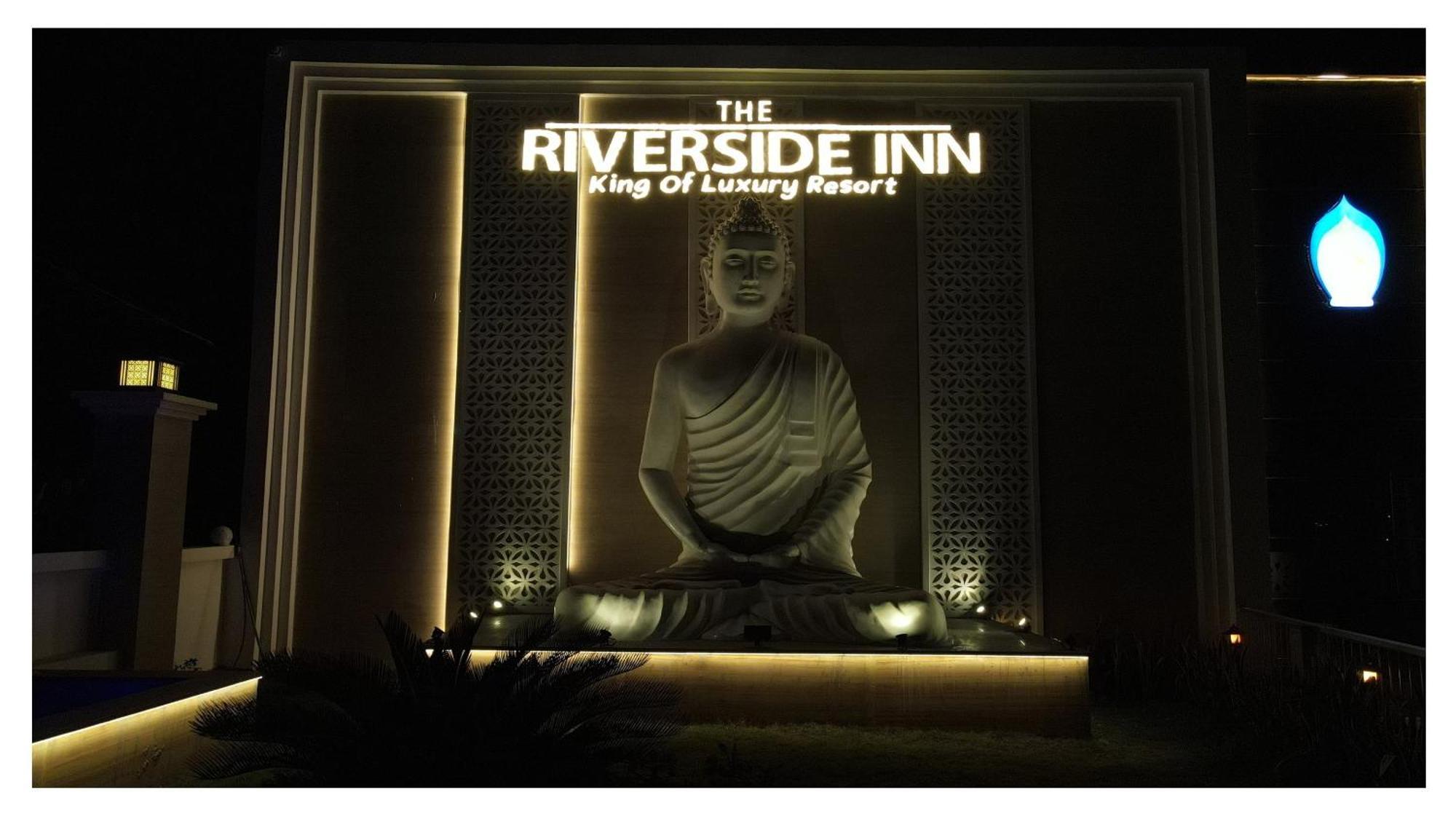 The Riverside Inn Vidisha Exterior photo