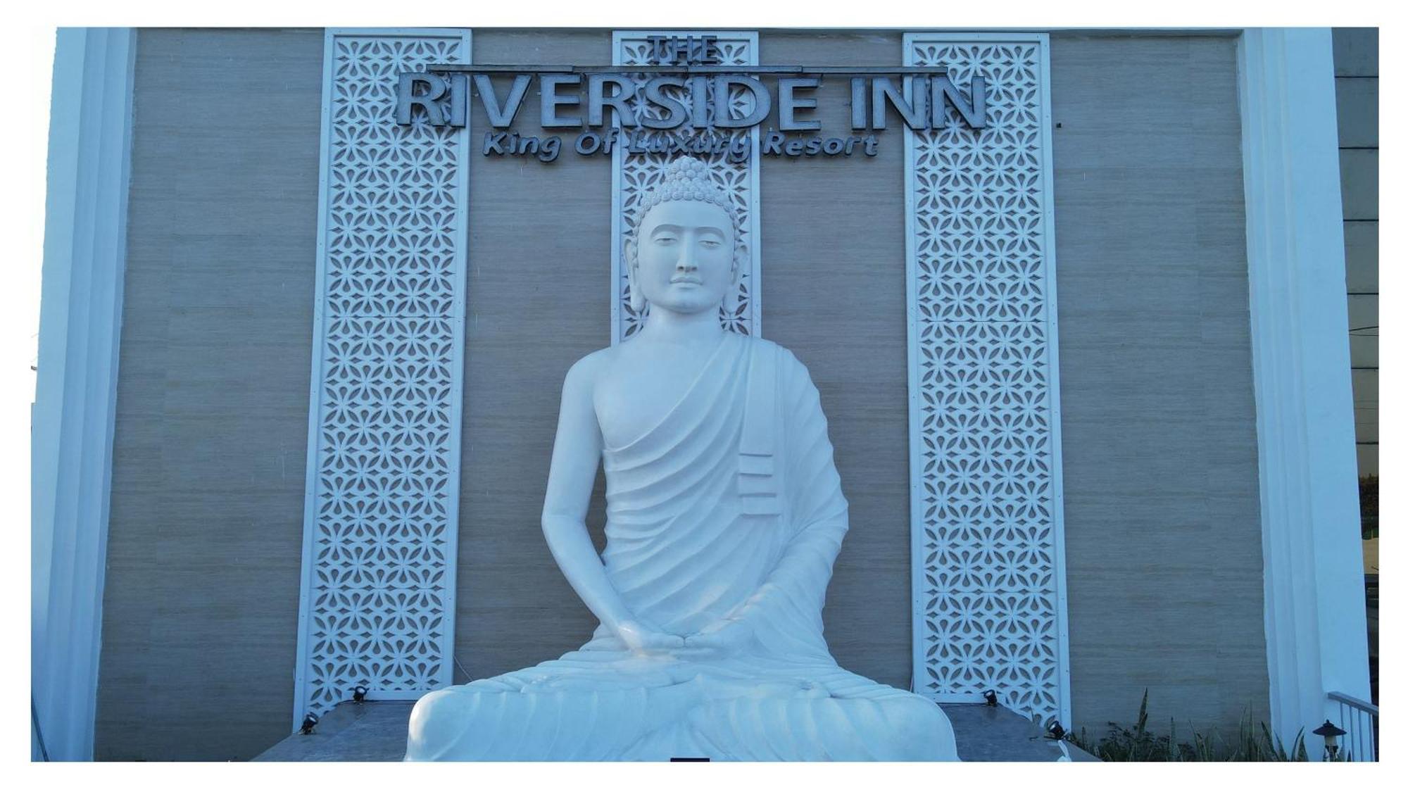 The Riverside Inn Vidisha Exterior photo